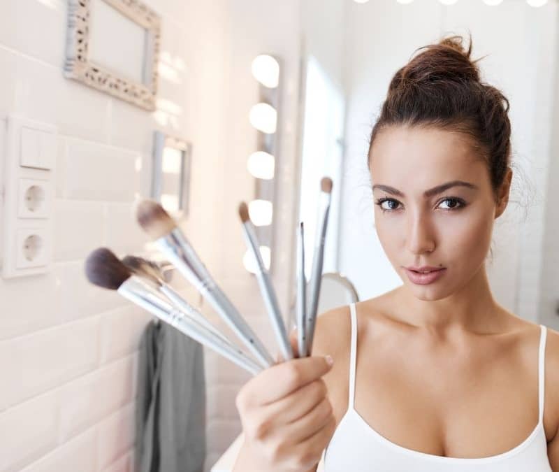 HowoftendoIleanmymakeupbrushes_OPT